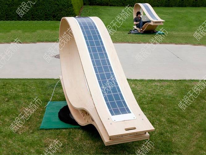 太阳能公共休闲椅批发商的相关图片